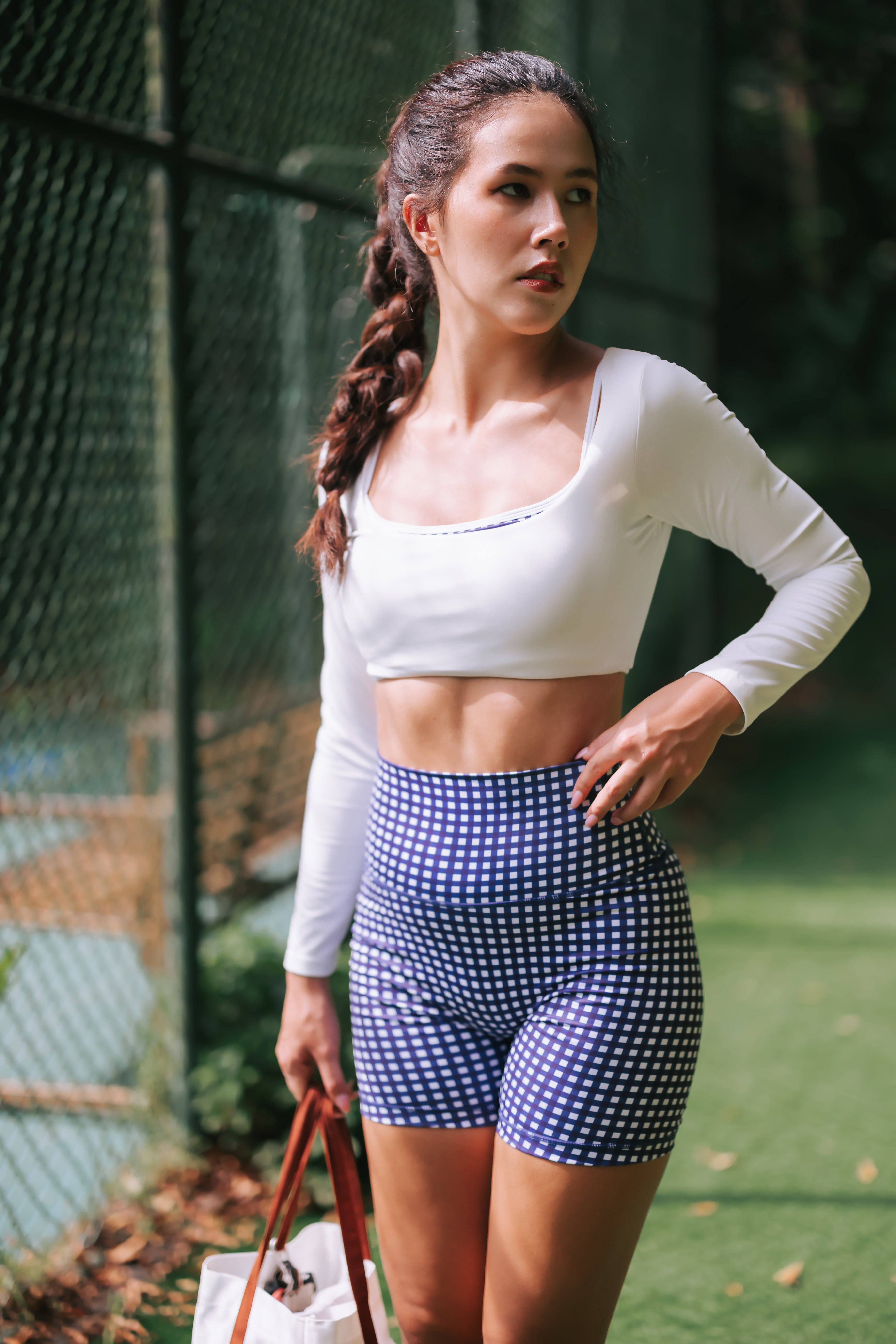 Hera Aura Fit Long Sleeve White Crop